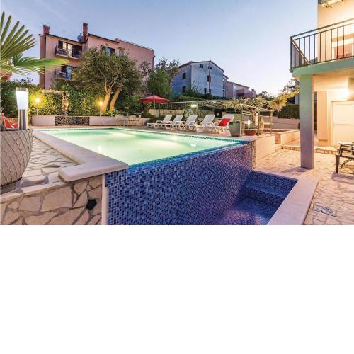 1 Bedroom Amazing Apartment In Banjole