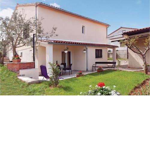 1 Bedroom Awesome Apartment In Pula