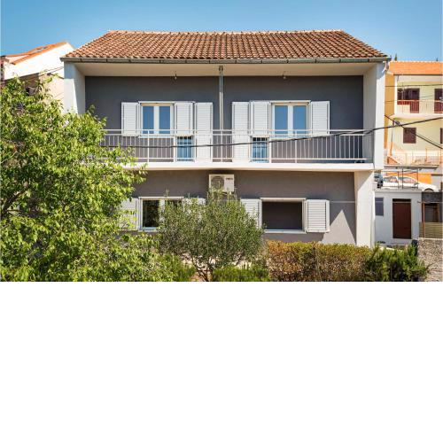 1 Bedroom Awesome Apartment In Sibenik