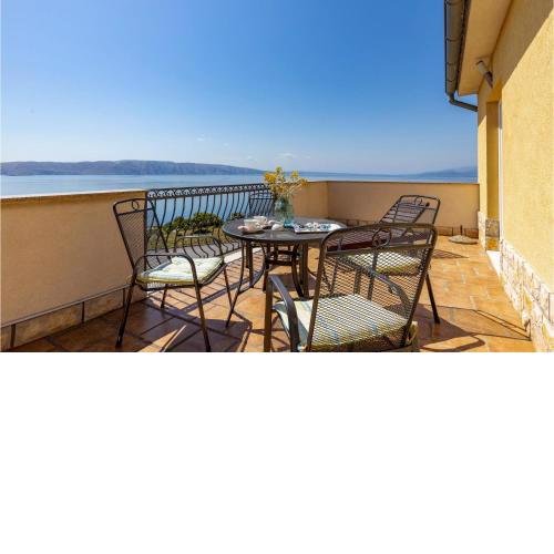 1 Bedroom Gorgeous Apartment In Senj