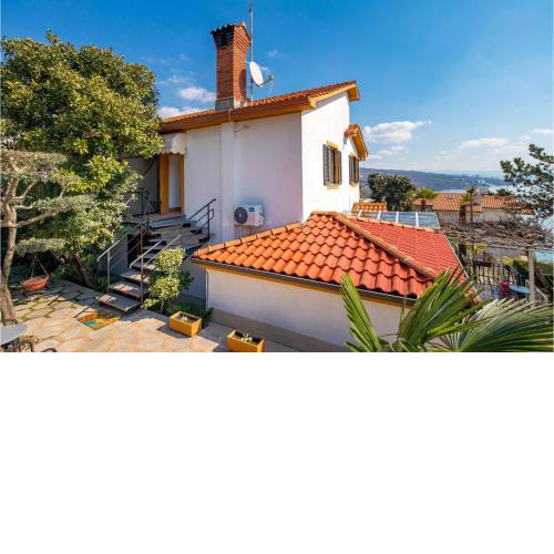 1 Bedroom Pet Friendly Apartment In Opatija