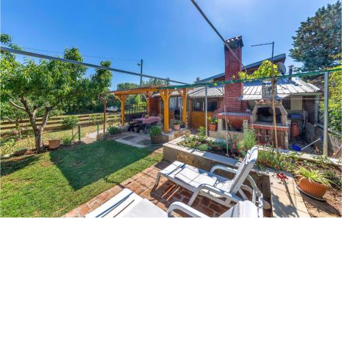 1 Bedroom Pet Friendly Home In Banjole