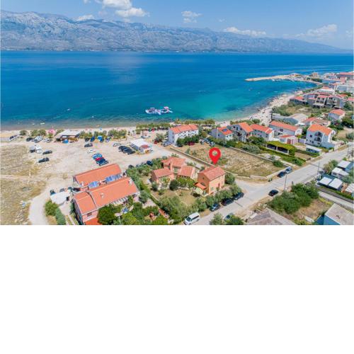 1 Bedroom Pet Friendly Home In Razanac