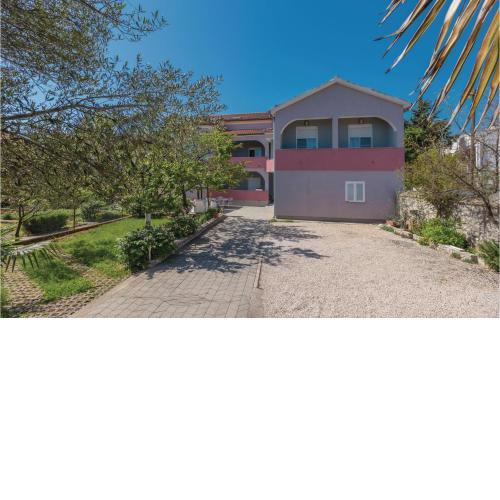 1 Bedroom Stunning Apartment In Zadar