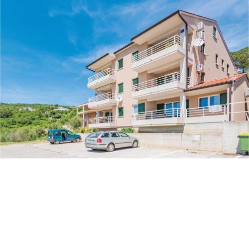 2 Bedroom Beautiful Apartment In Rabac