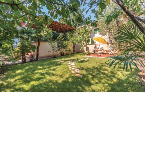 2 Bedroom Stunning Home In Pula
