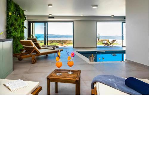 3 Bedroom Beautiful Home In Omis
