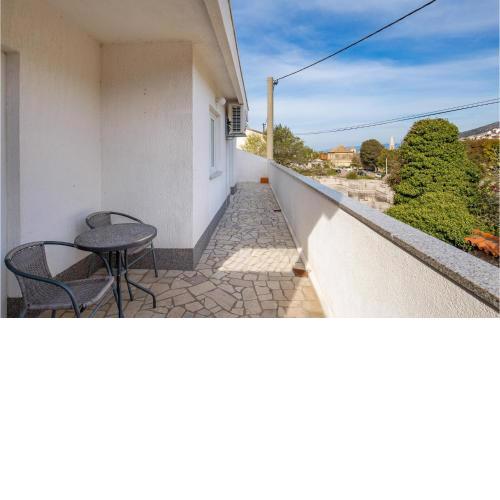 3 Bedroom Stunning Home In Senj