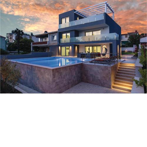 4 Bedroom Pet Friendly Home In Pula