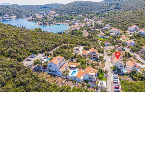 6 Bedroom Gorgeous Home In Zrnovska Banja