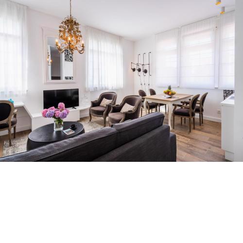 AH Design Apartments Deluxe