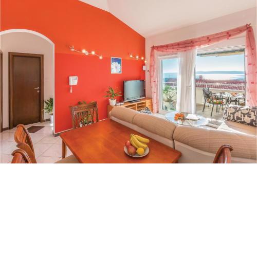 Amazing Apartment In Makarska With Wifi