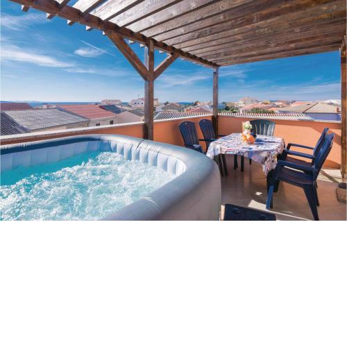 Amazing Apartment In Povljana With Jacuzzi