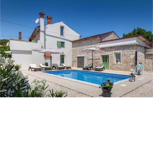 Amazing Home In Duga Uvala