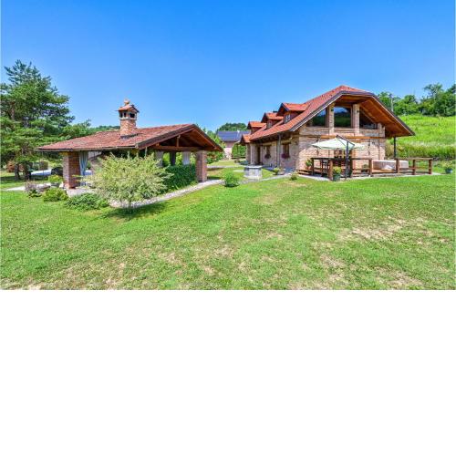 Amazing Home In Prosenik Gubasevski With Sauna