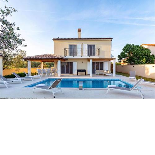 Amazing Home In Vodnjan