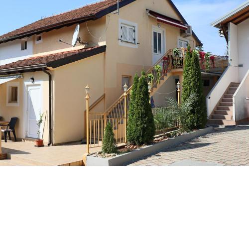 AMORE house with apartment