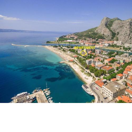 AP PUNTA next to sandy beach, apartment with garden