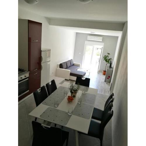 Apartman IVANKOVIC***