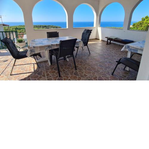 Apartman Karlo