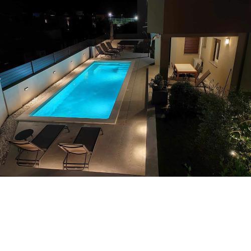 Apartman Patrik-Comfortable and beautiful apartment with pool