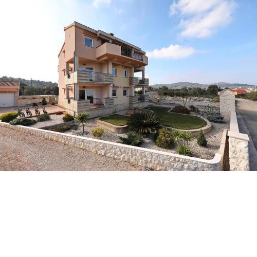 Apartman Sipina 3