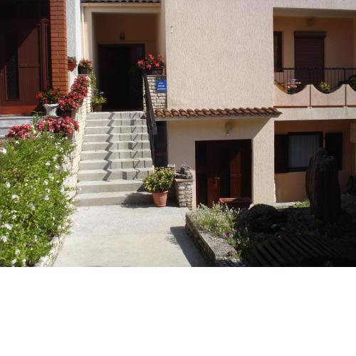 APARTMAN TOMO