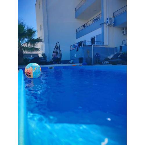 Apartmani Anastasia with pool, Novalja