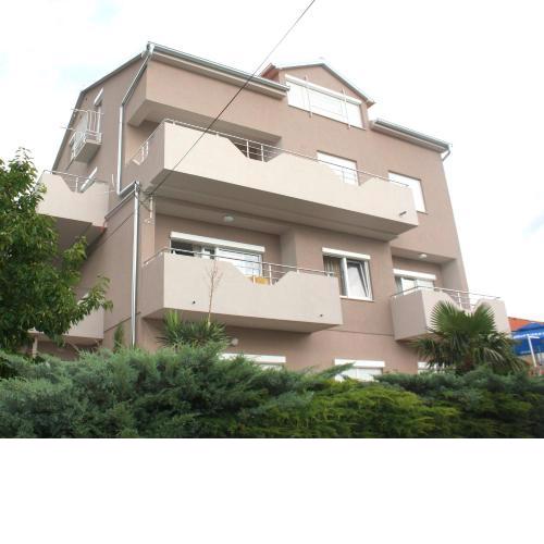 Apartmani Crikvenica 30046 - Matija