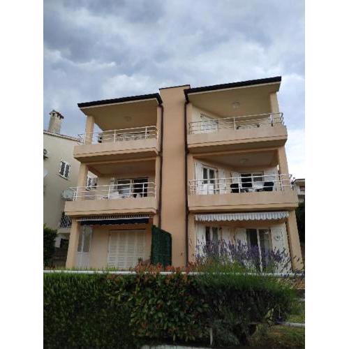 APARTMANI INES RABAC