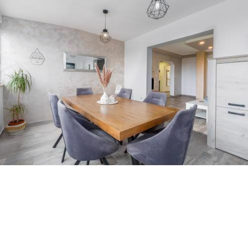 Apartmani Lena