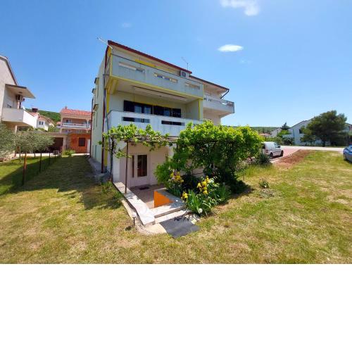 Apartment Ankica