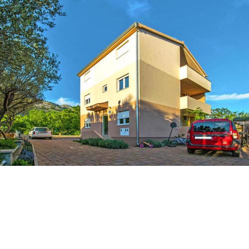 Apartment at Starigrad Paklenica, quiet in the green