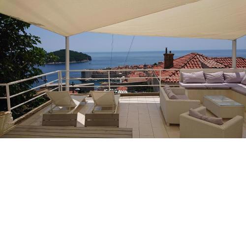 Apartment Chic Ploce