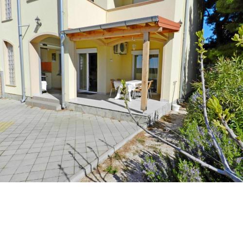 Apartment Darko