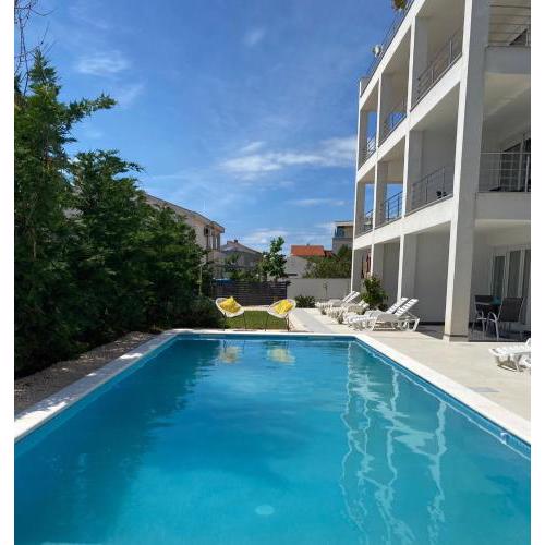 Apartment Deluxe Villa Carlotta