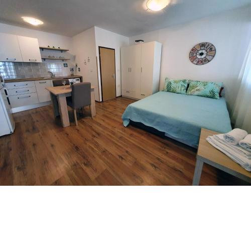 Apartment Denis