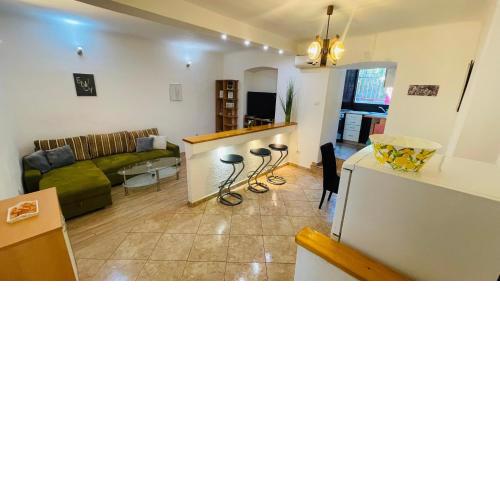 Apartment Dreamy