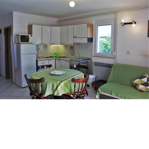 Apartment Eni