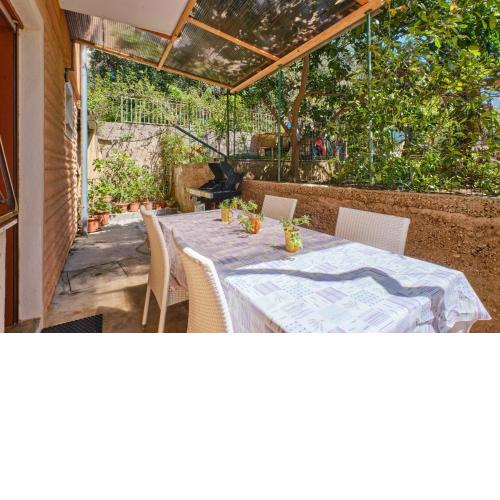 Apartment Giuseppe- green terrace