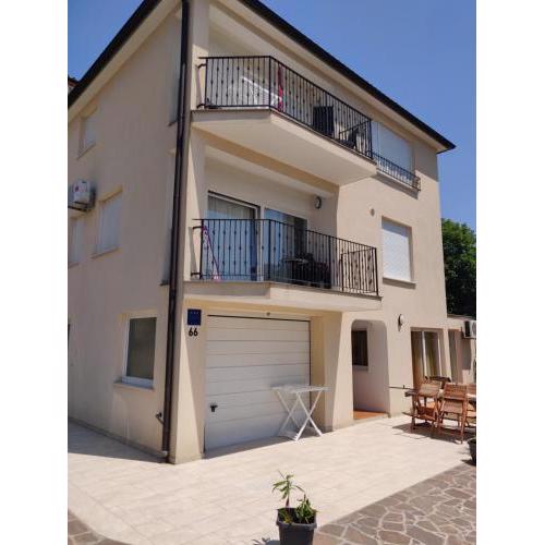 Apartment Greta,50 METERS TO THE BEACH