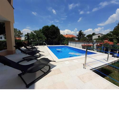 Apartment Hana with a private Pool