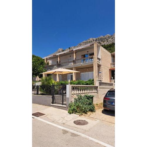 Apartment in Brela with sea view, terrace, WiFi, washing machine 4947-2