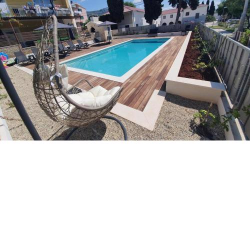 Apartment in Kastel Luksic with terrace, air conditioning, W-LAN, washing machine 5107-3