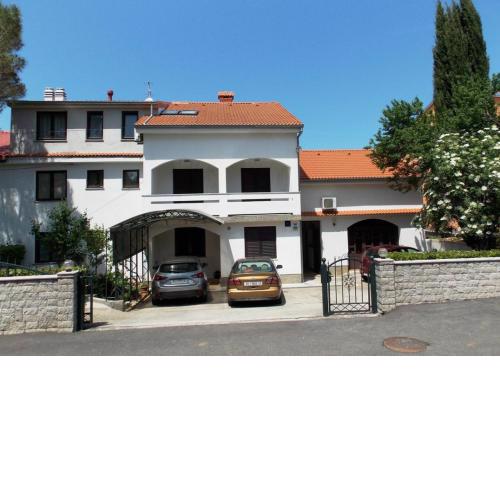 Apartment in Malinska with Seaview, Terrace, WIFI, Washing machine (4690-2)