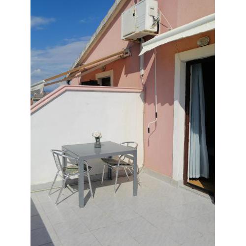 Apartment in Privlaka with sea view, terrace, air conditioning, WiFi 3591-2