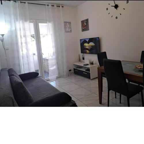 Apartment in Razanj with terrace, air conditioning, WiFi, washing machine 3567-1