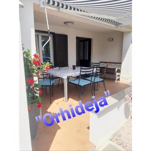 Apartment in Slatine with sea view, terrace, air conditioning, WiFi 5130-2