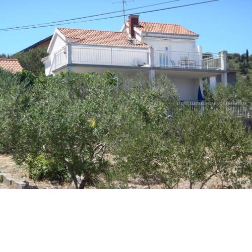 Apartment in Slatine with sea view, terrace, air conditioning, WiFi 5147-1