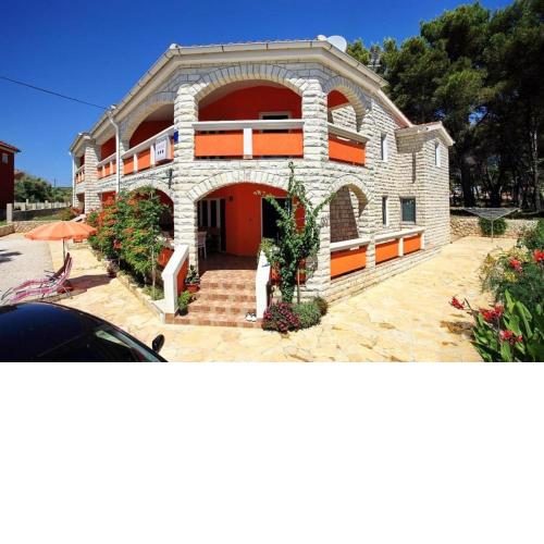 Apartment in Vir with sea view, terrace, air conditioning, Wi-Fi (4595-5)
